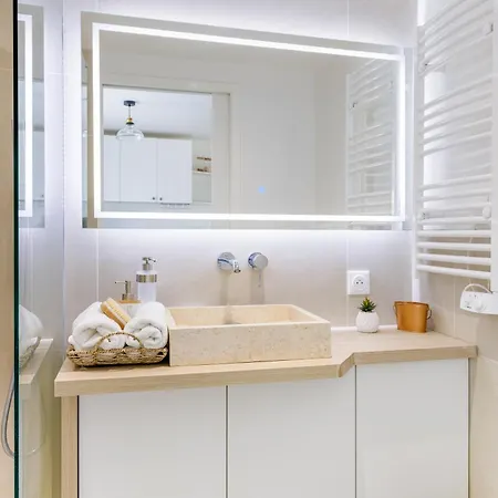 Escapade Au Cocon Des Plaisirs Secrets &sauna