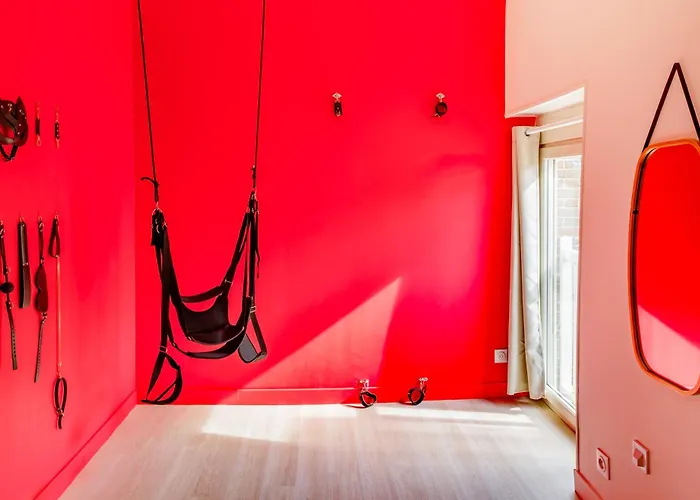 Dom wakacyjny Escapade Au Cocon Des Plaisirs Secrets &sauna *